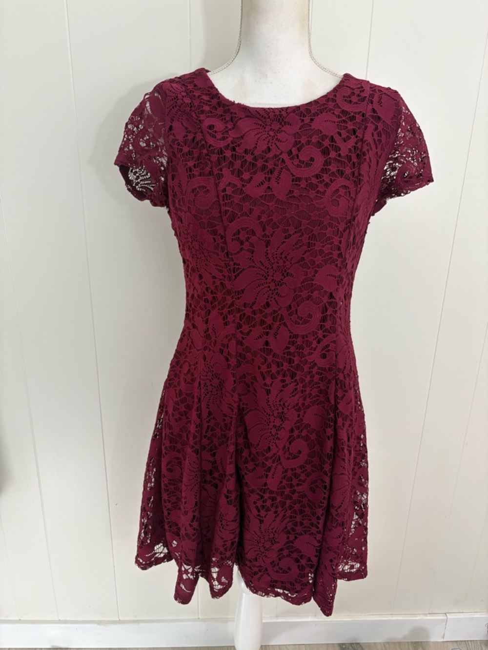 AB Studio Burgundy Lace Short Sleeve Mini Dress